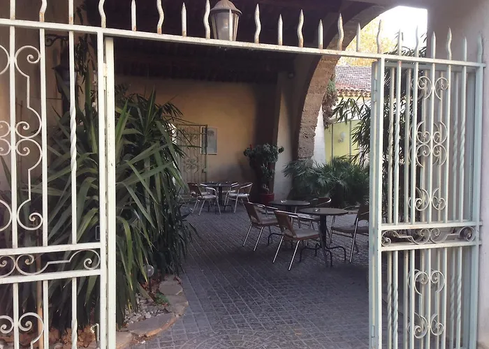 Hotel Restaurant Le Commerce